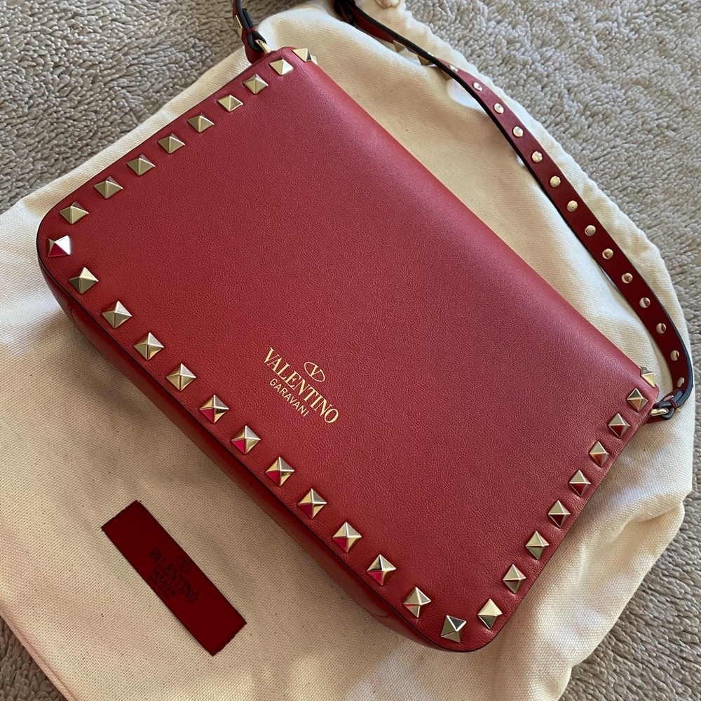Valentino bag. Worn once! Mint condition. - Picture 2 of 8
